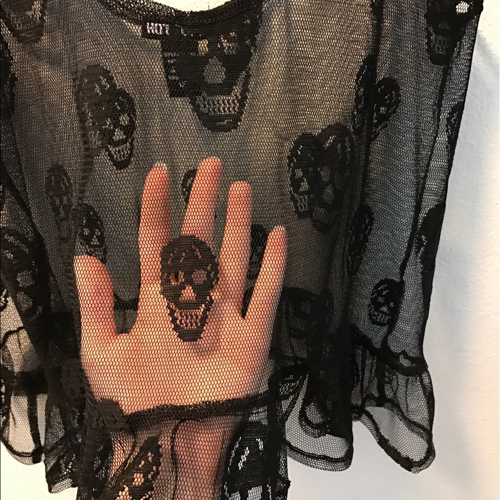 Black Sheer Skull Tank Top - Picture 4 of 6